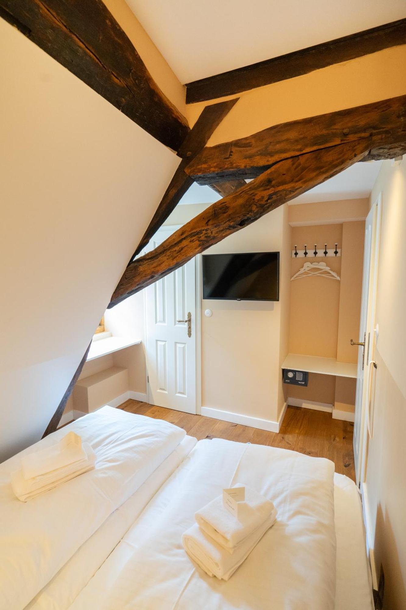 Boutique-Hotel Stadtherberge Вецлар Экстерьер фото